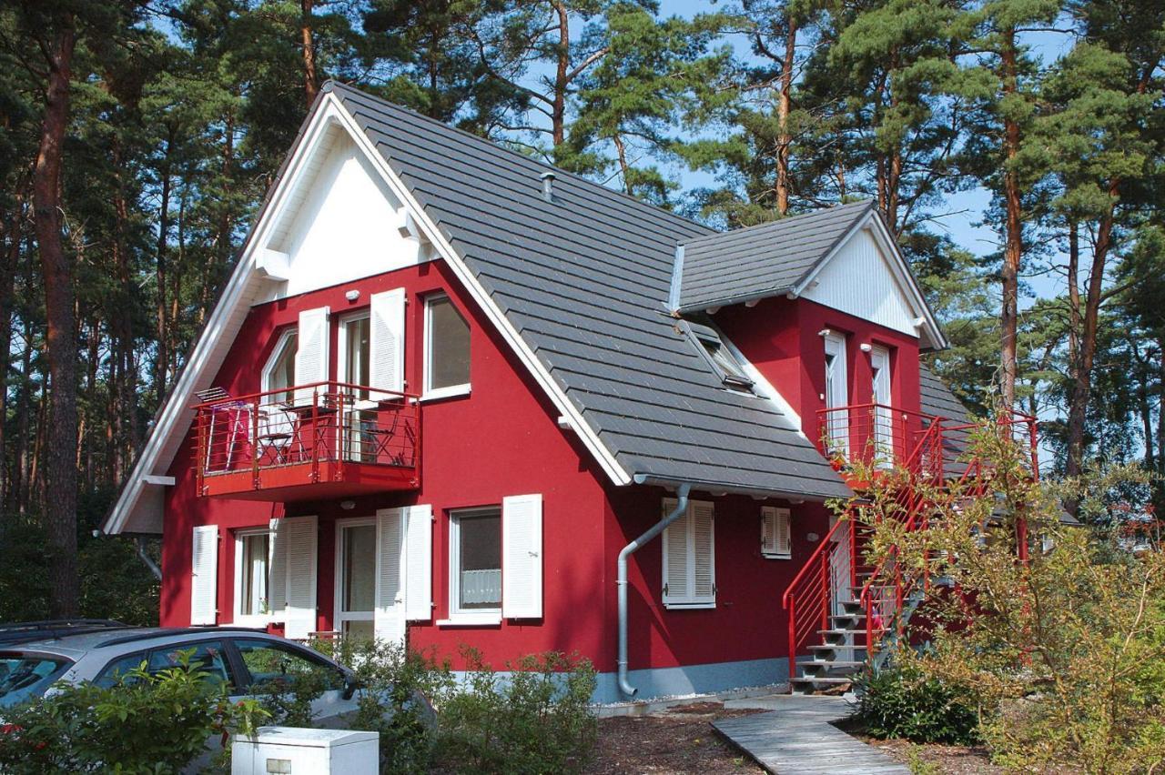 Inviting Holiday Home With Garden Трасенхайде Екстериор снимка