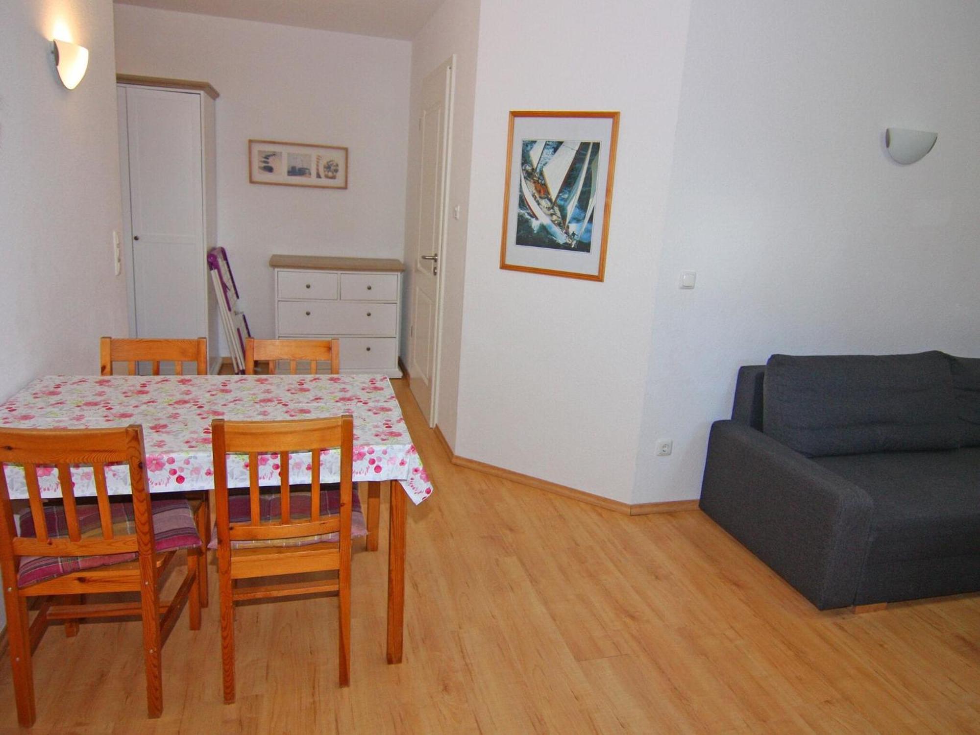 Inviting Holiday Home With Garden Трасенхайде Екстериор снимка